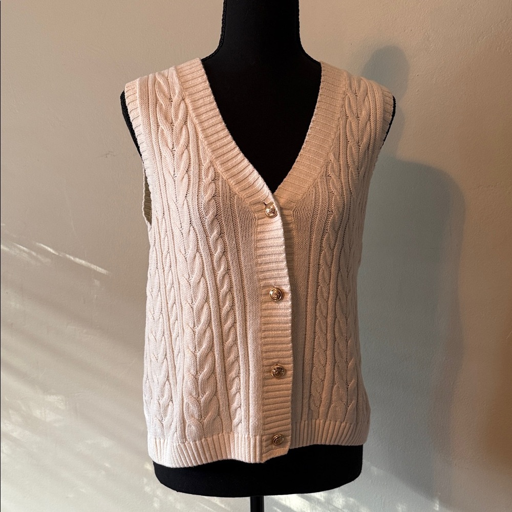 Nicole Miller Cream V-Neck Cable Knit Sweater Vest